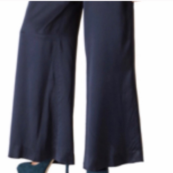 One by Contrarian jumped - Picture 5 of 7